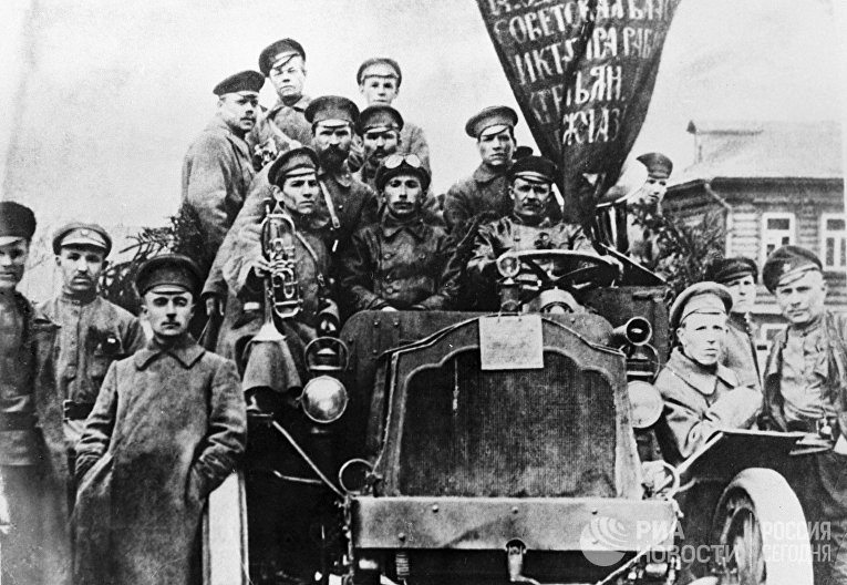 Какой урок о Трампе можно извлечь из революции 1917 года