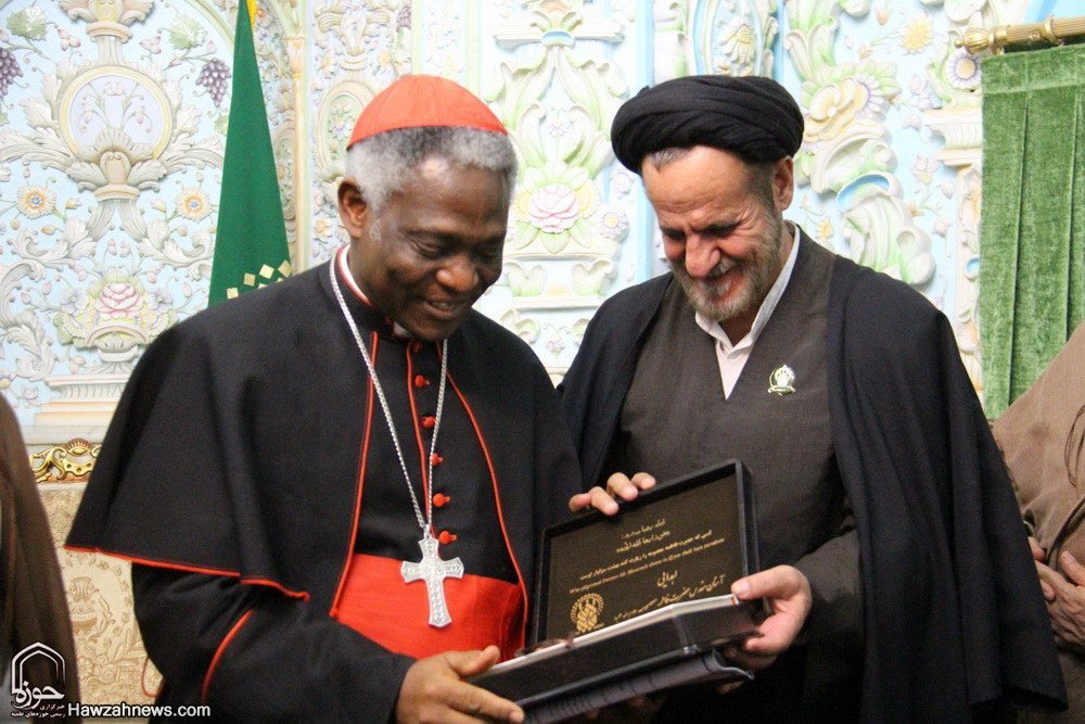 Ватикан — Тегеран: кто кому больше нужен?