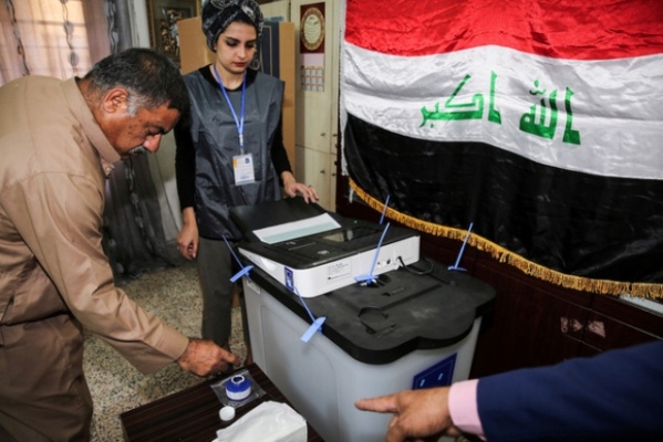 На выборах в Ираке неожиданно победил только созданный блок шиитского богослова ас-Садра