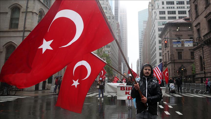 В Нью-Йорке прошел традиционный Турецкий парад