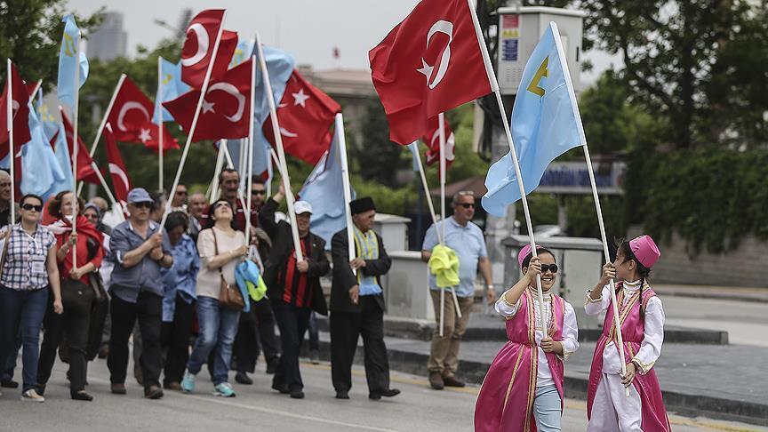 Турция чтит память погибших при депортации крымских татар