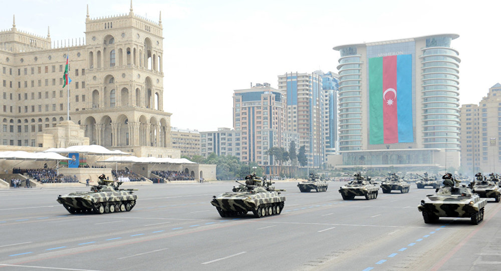 Столетие ВС Азербайджана: праздничный парад собрал цвет национальной армии