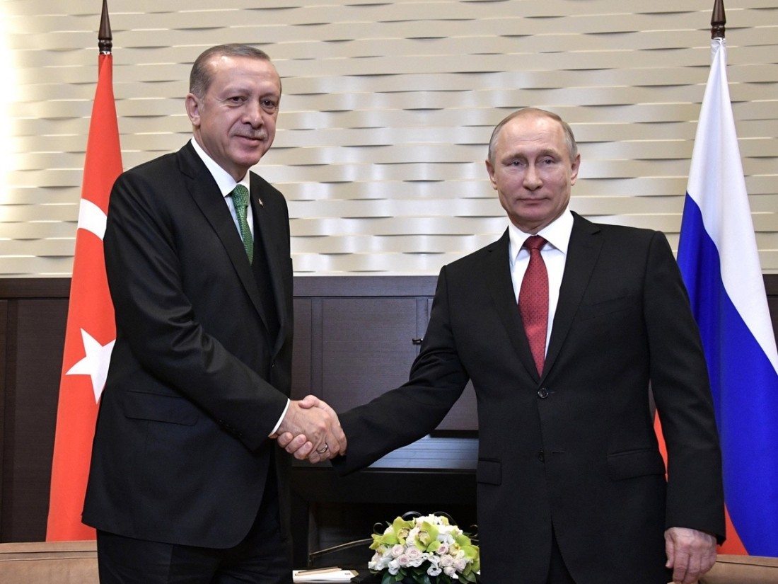 Все более изолированный Эрдоган полагается на Путина