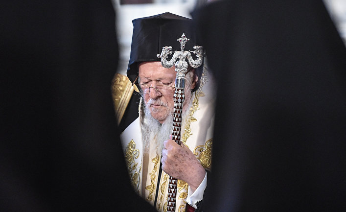 Политика православия привела расколу церквей