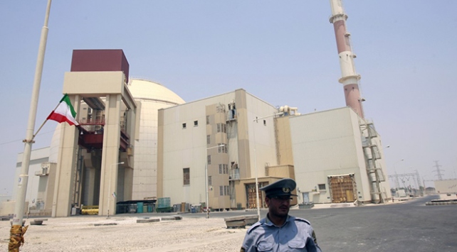 Иран начал обогащение урана до 20%
