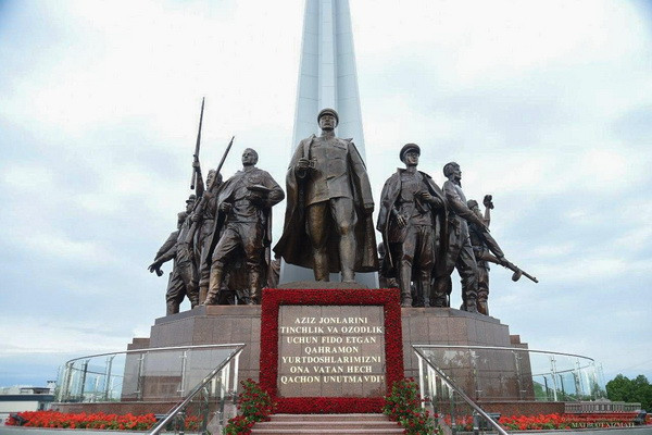 Парк Победы — комплекс, построенный в честь таких благородных качеств узбекского народа, как благородство и милосердие