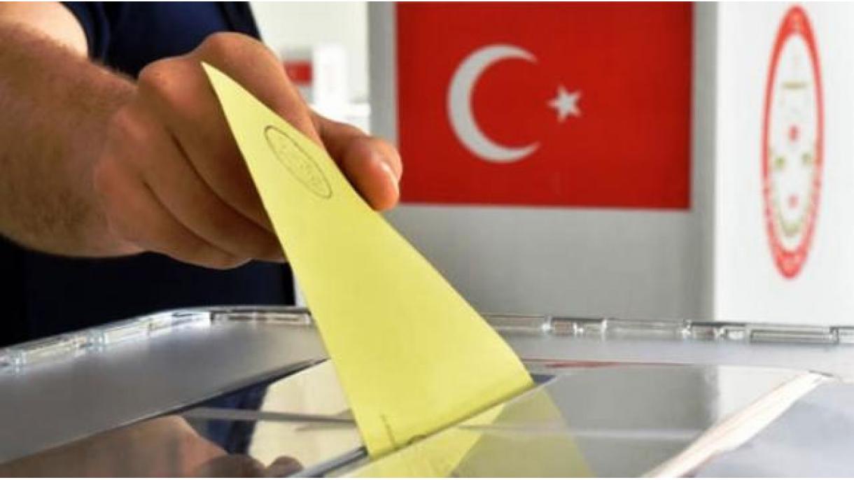 Эрдоган проигрывает двум мэрам-оппозиционерам — опрос за полтора года до выборов