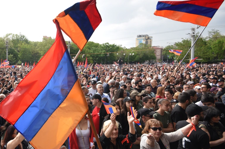 Протесты в Армении. Дело идет к «сносу» Пашиняна