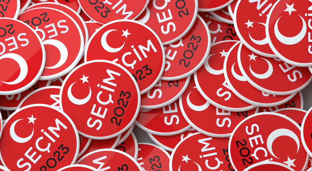 Раскол в конкурирующем лагере дал Эрдогану новый шанс на выборах