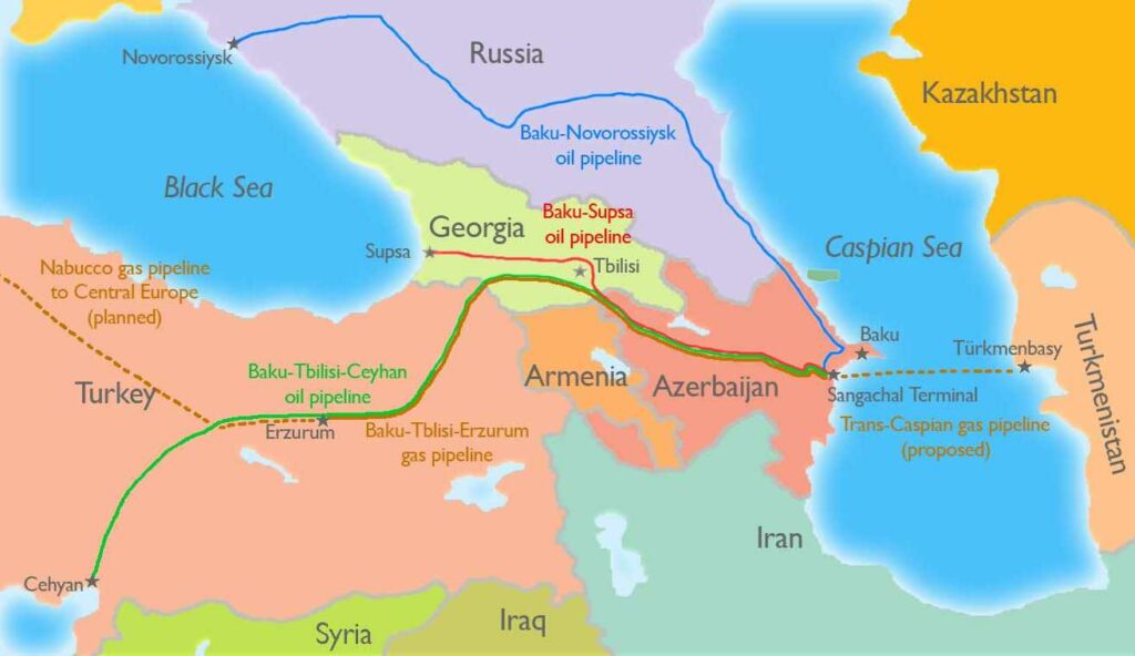 10. asrın son çeyreğinden 20. asrın ilk çeyreğine kadar yaklaşık 950 yıl İran, Türk hakimiyetinde ya da Türk hanedanı idaresinde bulunan ve orada iskân olunan Türklerin ülkesidir. Dolayısıyla Türklerin ve Türk kültürünün en kesif olduğu ülkelerin başında İran gelmektedir. - Azerbaijan in the region