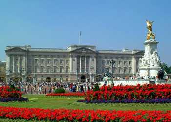 İngiliz Kraliyet Sarayına mescid yapıldı
