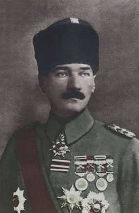 İngiliz Gizli Belgelerinde Atatürk