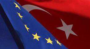İngiliz Financial Times gazetesinin Uluslararası İlişkiler editörü David Gardner, Türkiye'nin AB'ye girmek istemediğini iddia etti. - Turkiye CNN
