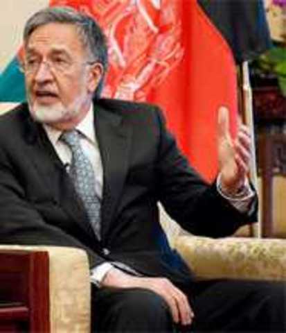 Afganistan Dışişleri Bakanı Zalmay Resul, Wikileaks internet sitesinin yayınladığı gizli belgelerin, ABD'ye güveni zedelediğini söyledi. - 061210 oa zalmai