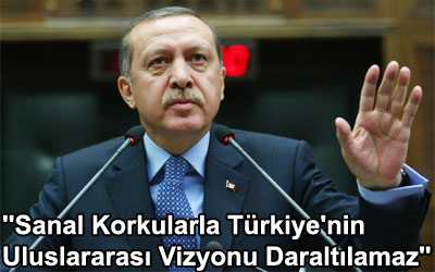 AK Parti Genel Başkanı ve Başbakan Recep Tayyip Erdoğan, ''Bölgesiyle ilgilenmenin bir ülke için eksen kaymasına işaret etmeyeceğini'' belirterek, ''Dış politikada hiç kimse bize rota çizemez; rotayı, istikameti yalnız ve yalnız aziz milletimiz çizer'' dedi. - 071210 ha sanal