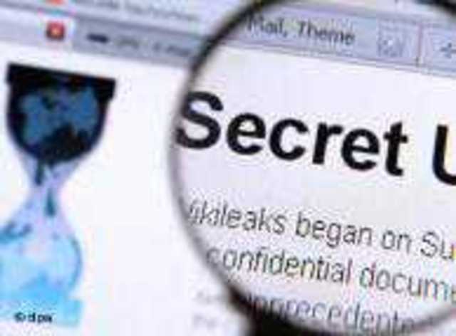 Wikileaks krizi yeni bir boyuta taşınıyor. Julian Assange’ın destekçisi “hacker”lar, Wikileaks’in mali işlemlerini engelleyen şirketlerin internet sitelerine saldırdı. Wikileaks'e bir destek de Avustralya'dan geldi. - wikileaks paypal
