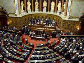 Fransa Senatosu, Sarkozy’nin ısrar ettiği ve 1915 olaylarıyla ilgili Ermeni iddialarını reddedenlerin cezalandırılmasını talep eden yasa teklifini reddetti. - fransizparlamentosu