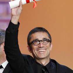 64. Cannes Film Festivali'nde, “Bir Zamanlar Anadolu”da filmiyle “Jüri Büyük Ödülü”nü kazanan Yönetmen Nuri Bilge Ceylan ve film ekibi Türkiye'ye döndü. - nuribilgeceylan