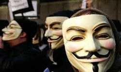 Son günlerde adını sıkça duyduğumuz hacker grubu Anonymous'ta bazı çatlaklar oluşmaya başladı. Grubun amacından saptığını düşünen ve "SparkyBlaze" takma adıyla tanınan kullanıcı kim olduğunu ve Anonymous'tan neden ayrıldığını açıkladı. - Anonymos2