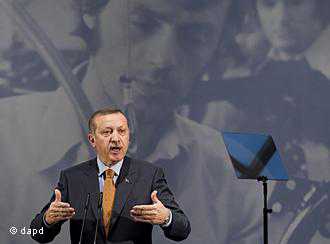 Türkiye Başbakanı Recep Tayyip Erdoğan, Almanya’nın yüksek tirajlı gazetesi Bild’in Türkiye-Avrupa Birliği ilişkileri, ekonomik kriz ve bölgesel gelişmelere ilişkin sorularını yanıtladı. - erdoganrecep