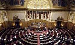Fransız Senatör Jacques Mezard'ın öncülüğüyle başlayan girişim sonuç verdi ve geçen hafta son olarak Fransa Senatosu'nun onayladığı yasanın iptali için bugün Fransa Anayasa Konseyi'ne başvuru yapıldı. - Fransa konsey