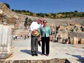 Avusturya Cumhurbaşkanı Heinz Fischer, İzmir programı kapsamında Kültür ve Turizm Bakanı Ertuğrul Günay ile Efes Antik Kenti'ni gezdi. - 59765