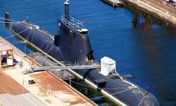 Yunanistan denizaltılarını satmaya hazırlanıyor