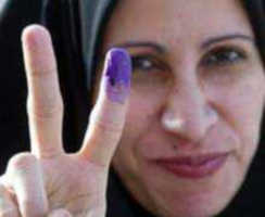 Irak'da parmağına boya sürülmüş seçmen