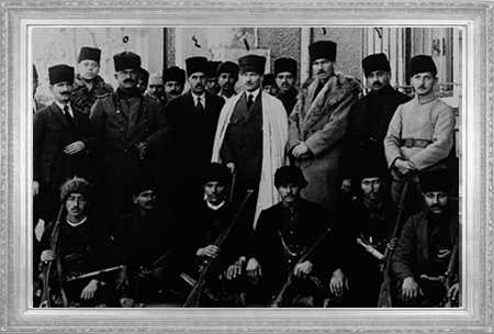 Mustafa Kemal Atatürk'ün, 82 Yıl Önce,31 Temmuz 1920 Tarihinde, Afyonkarahisar Kolordu Dairesi'nde Subaylara Hitaben Yaptığı Konuşmanın Tam Metni: - 1920 01