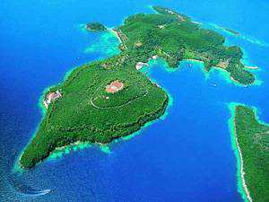 İzmir Doğumlu Onassis Yunanistan’ın en güzel adasını sattı