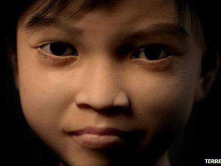 Terre des Hommes adlı çocuk hakları derneğinin 10 hafta boyunca Amsterdam'dan yürüttüğü gizli operasyonda araştırmacılar, internet sohbet odalarında 10 yaşında "Sweetie" adında bir Filipinli kız rolüne büründü. - 82736
