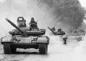 Oryantalist Körlük Işığında Darbeler - askeri darbe tanklar