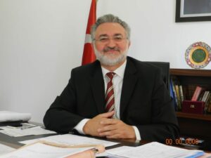 Kıbrıs Türk Vakıflar İdaresi Müdürü Prof. Dr. İbrahim Fadıl Benter