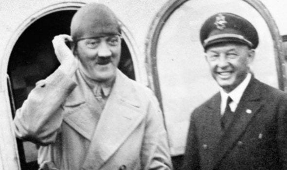 Sansürlenen Hitler Fotoğrafları