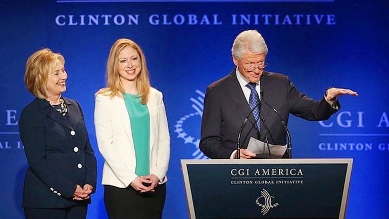 Julian Assange : Clinton ve IŞİD’in Finansmanı Aynı