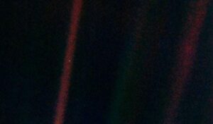 Voyager 1 Dünya fotoğrafı