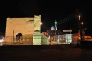 - 1280px Awis al Qarni mosque and Bab Baghdad Ar Raqqa