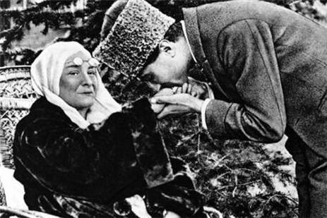 Atatürk’ün dinî ve ırkî kimliği