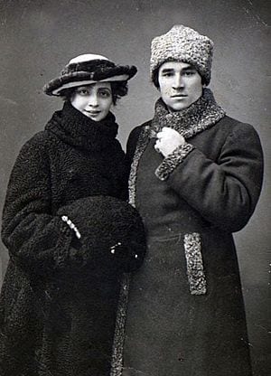 BİR TURAN ŞEHİDİ: SULTAN GALİYEVAlper Aksoy - Mirsaid Sultangaliyev and his wife Fatma Erzin. Moscow 1919