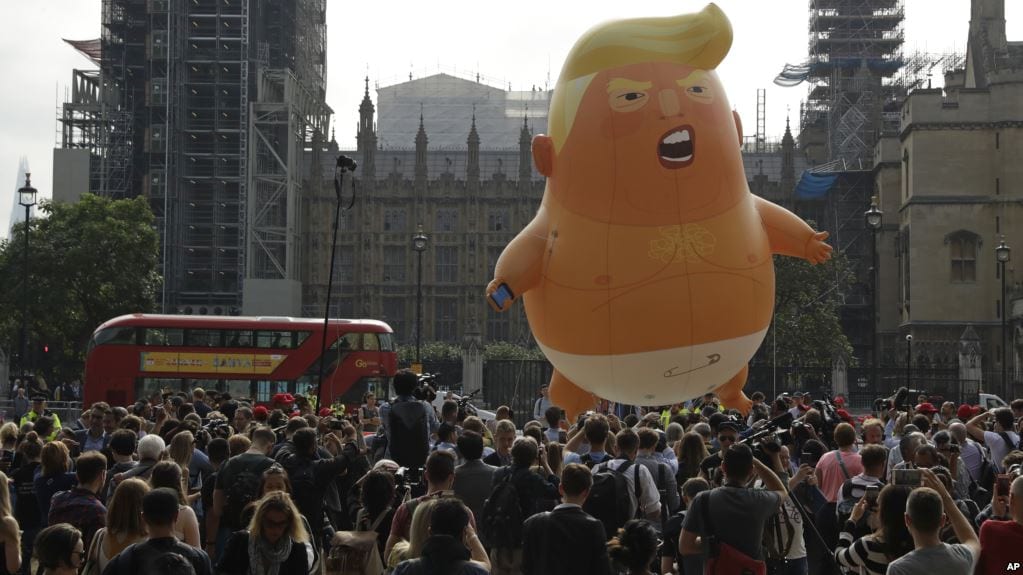 Londra’da Trump Protestosu