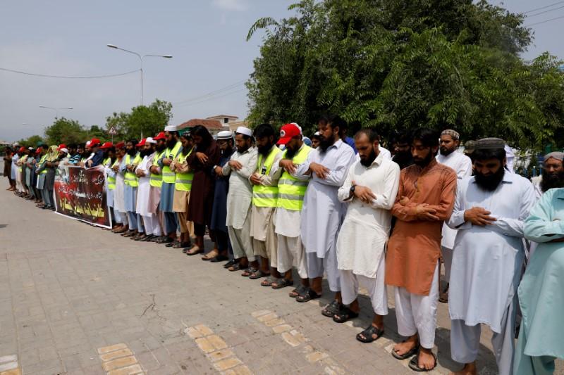 Pakistan seçimlerinde bombalı saldırı sonrası 130 ölü