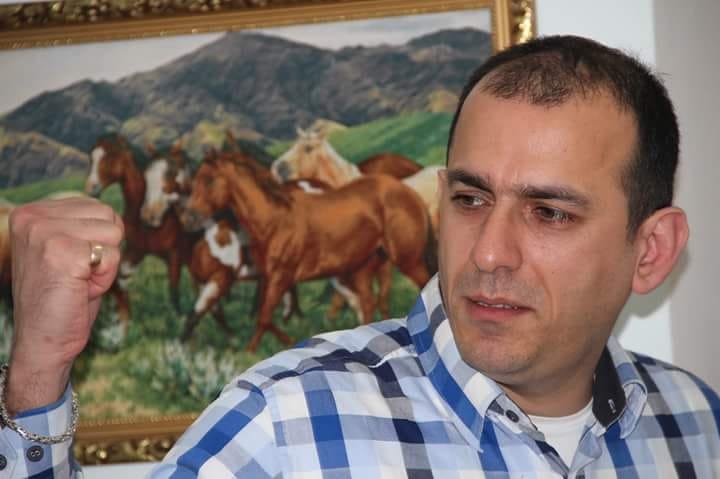 Azerbaycan’lı akademisyen Türk Aydınlarına seslendi.