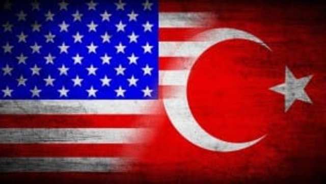 Diplomaside almadan verilmez - ABD Turkiye bayrak