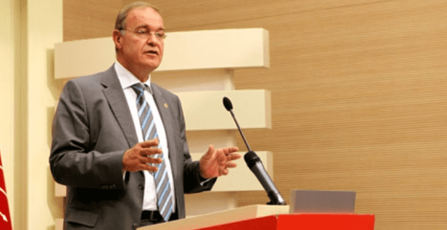 CHP Genel Başkan Yardımcısı ve Parti Sözcüsü Faik Öztrak gazetecilerin sorularını yanıtladı