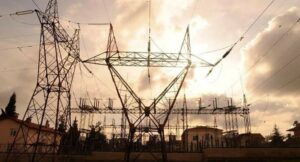 Enerji Piyasası Düzenleme Kurumu'nca, 1 Nisan'dan itibaren geçerli olmak üzere Elektrik Üretim AŞ'nin aktif elektrik enerji toptan satış tarifesi belirlendi. Yeni düzenlemeye göre dağıtım şirketlerine yapılan satışların fiyatı yüzde 37 zamlanmış oldu. - FB IMG 1554190083656