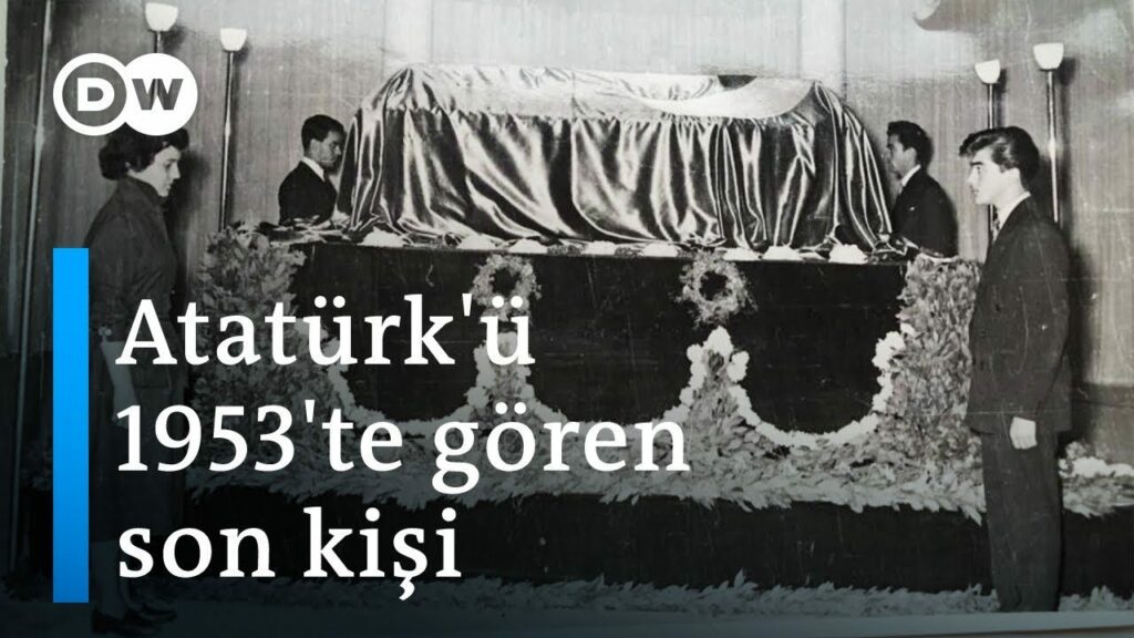 Atatürk'ü 10 Kasım 1953'te Anıtkabir'e defneden 10 kişiden hayatta kalan tek kişi olan hukukçu Yekta Güngör Özden, DW Türkçe'ye konuştu. Atatürk'ün naaşının Etnoğrafya Müzesi'nden Anıtkabir'e taşınışını, defnedilişini anlatan Özden, "Yeni uyumuş gibi, bir gün önce tıraş olmuş gibiydi" dedi. - maxresdefault 4