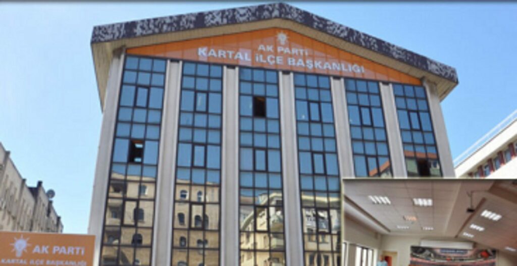 AKP Kartal ilçe binası