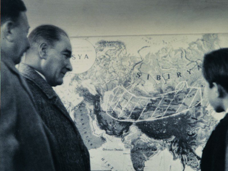 Sana bir hikaye anlatayım; ya da zaten bilenler için hatırlatayım. - Ataturk turk dunyasi haritasi