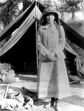 Gertrude Bell 41 yaşında, Irak, 1909