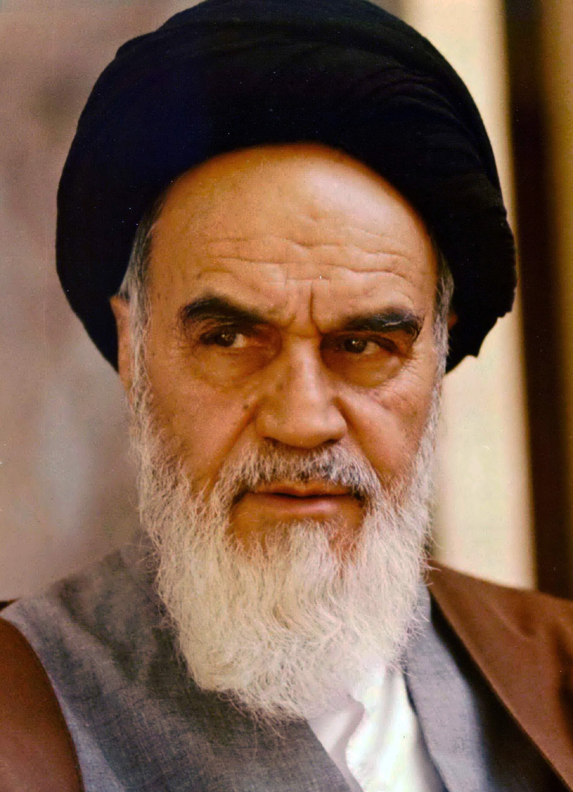 Mustafa Yıldırım - Portrait of Ruhollah Khomeini By Mohammad Sayyad ayetullah humeyni scaled